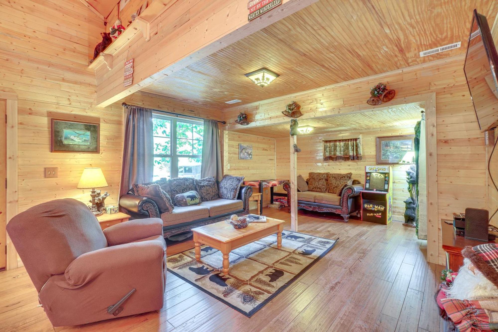 Just Fur Relaxin Sevierville Cabin With Hot Tub! Extérieur photo